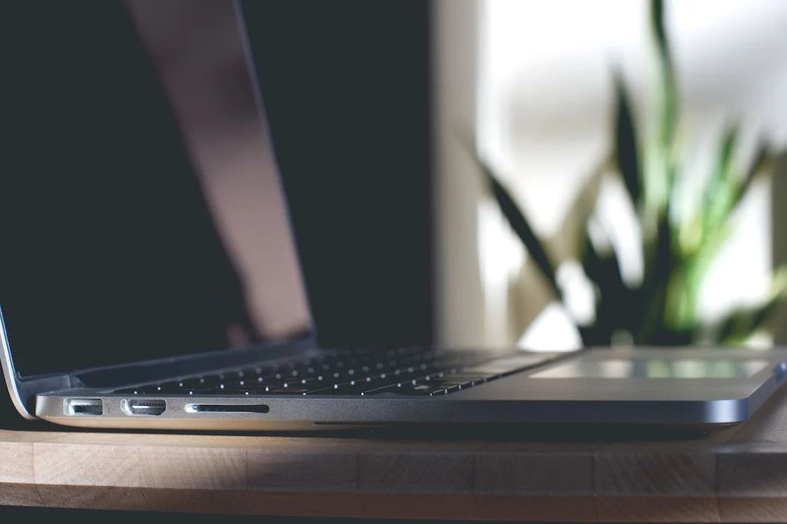 Teknisk hjälp i hemmet - Installation av drivrutiner på laptop