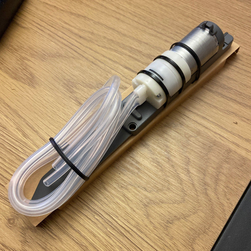 M5Stack U101 - Bevattningsenhet med fuktsensor och pump för växtodling