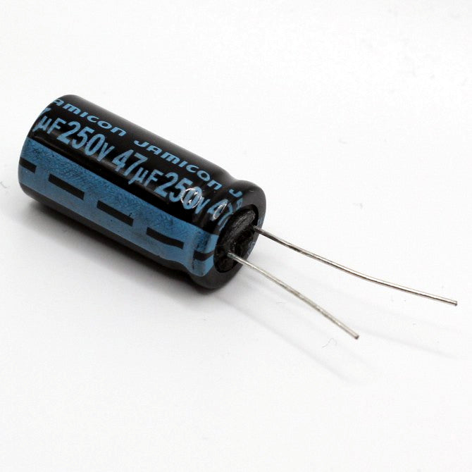 Kondensator 47uF 250V 105C 12x26mm, elektrolyt