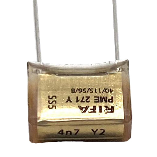 KEMET RIFA PME271 Y2 Kondensator 0.0047uF (4.7nF) 300VAC 110C 13.5x5.1x10.5mm, PME271YA4470MR30 RM10.2mm