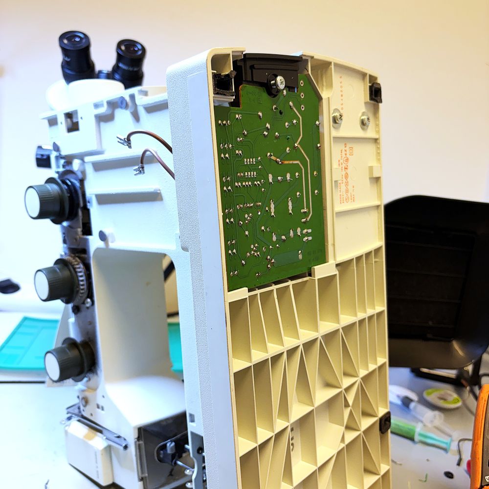 Hugin 3200 symaskin, reparationskit kondensatorer