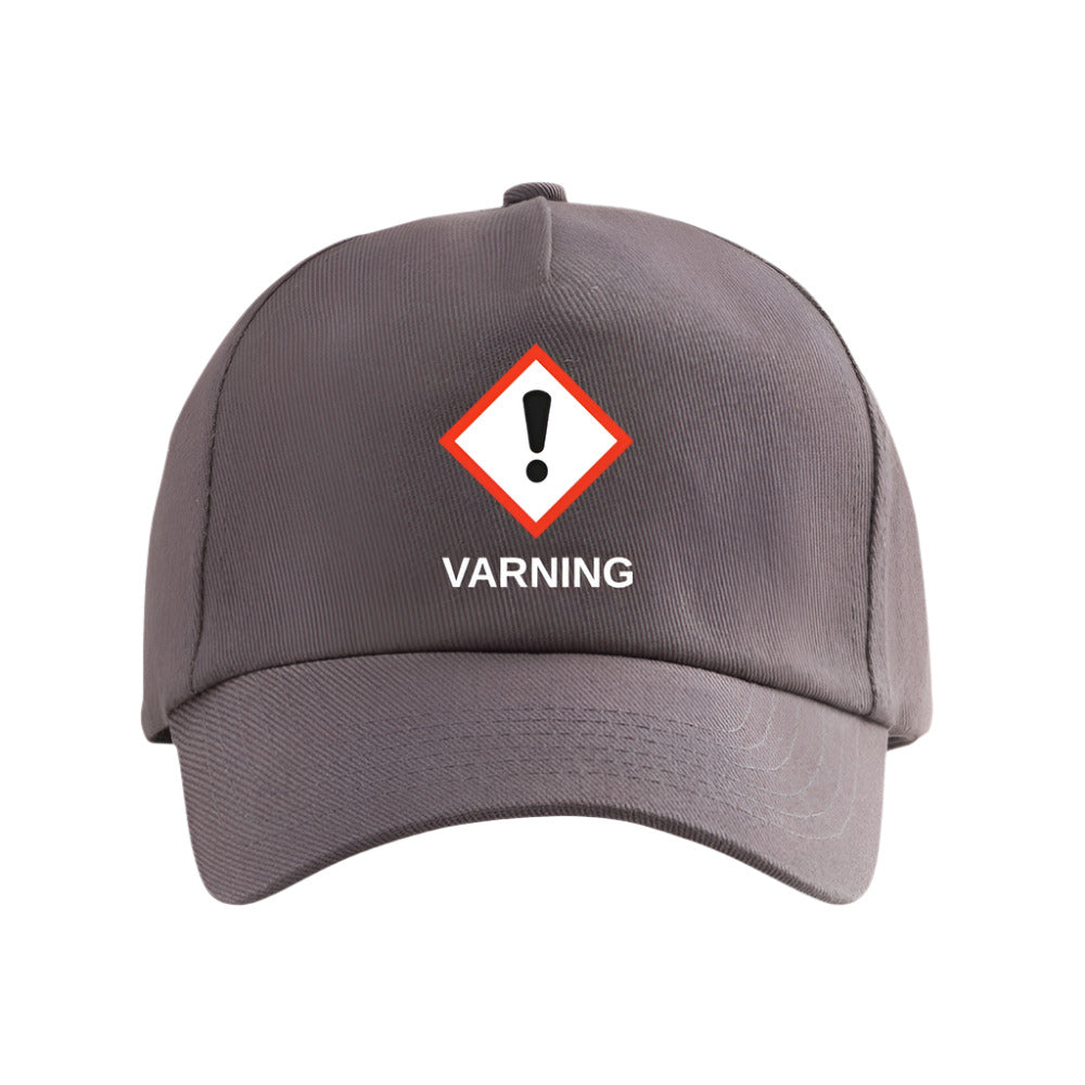 Keps mörkgrå med tryck GHS07 "VARNING" (utropstecken), basebollmodell