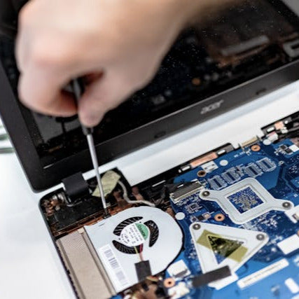IT-tjänster - Reparation av långsam dator, (kostnad för ny hårddisk tillkommer)