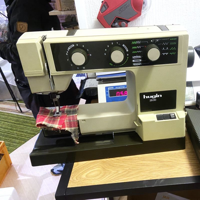 Reparation av symaskin Hugin 3500