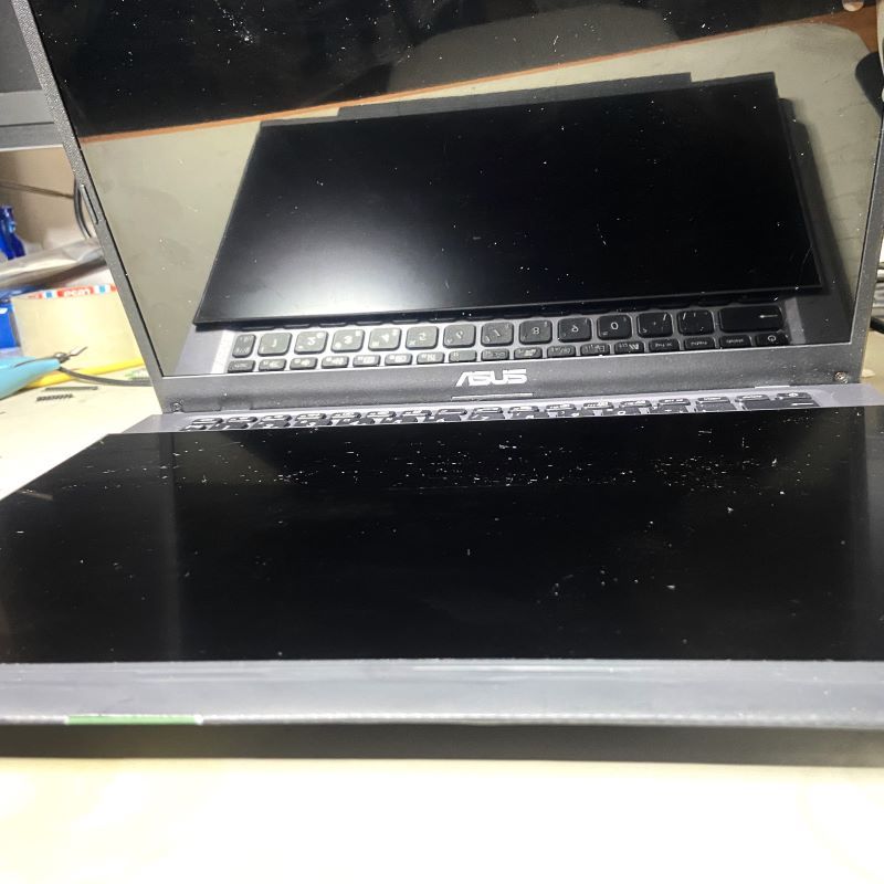 Byte av skärm på Asus laptop