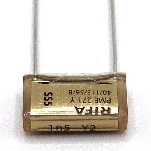 KEMET RIFA PME271 Y2 Kondensator 0.0015uF (1.5nF) 300VAC 110C 13.5x3.9x7.5mm, PME271YA4150MR30 RM10.2mm