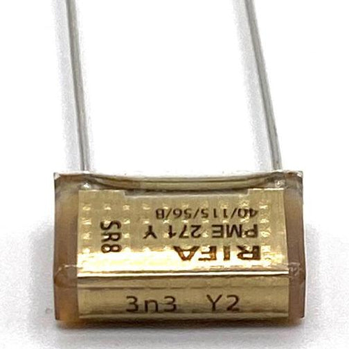 KEMET RIFA PME271 Y2 Kondensator 0.0033uF (3.3nF) 300VAC 110C 13.5x4.1x8.2mm, PME271YA4330MR30 RM10.2mm
