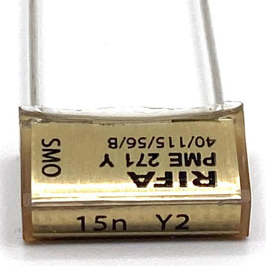 KEMET RIFA PME271 Y2 Kondensator 0.015uF (15nF) 300VAC 110C 18.5x5.5x11mm, PME271YB5150MR30 RM15.2mm